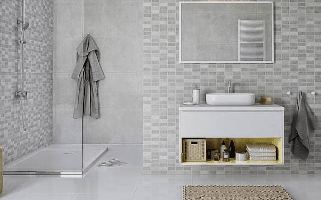 Tendances rénovation – Revêtements muraux salle de bain : reliefs et effets graphiques